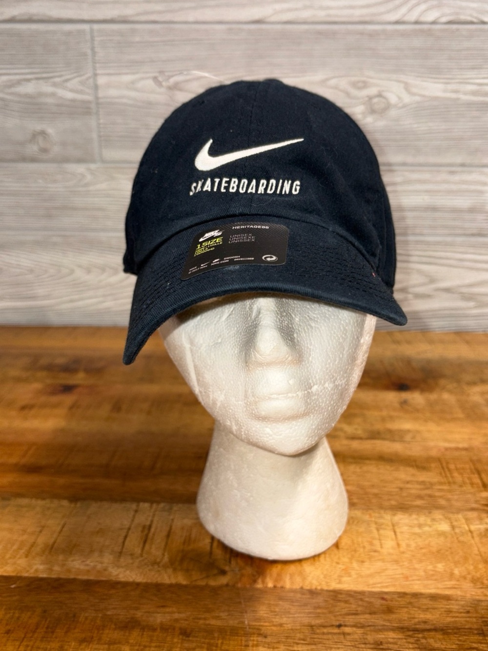 Nike Skateboarding S1ZE Heritage86 Adjustable Hat Black With White Swoosh Logo